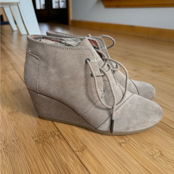 Toms Tan Ankle Booties with Concealed Wedge Heel - Picture 2 of 6